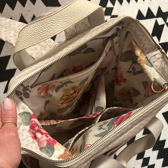 Cath Kidston Cream Micro-Pattern Backpack Tote - Picture 3 of 4